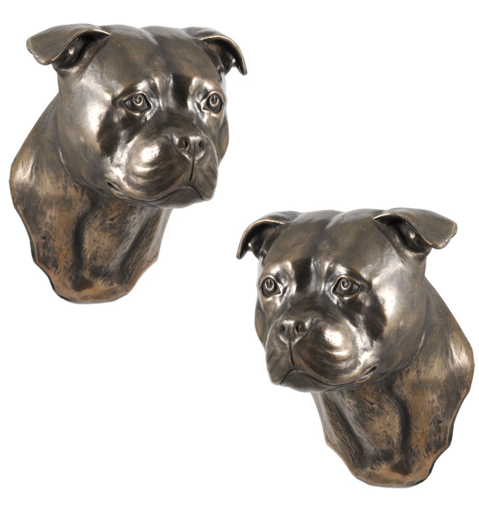 Amerykański Staffordshire terrier głowa wisząca Art-Dog